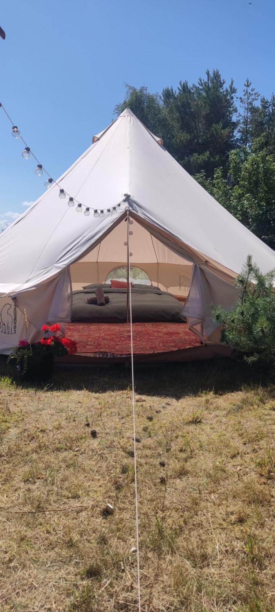 Tente de luxe Glempinga Telts Smilga